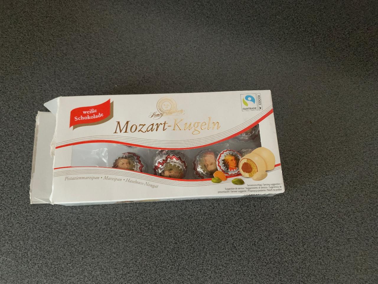 Fotografie - Mozart -kugeln pistacia