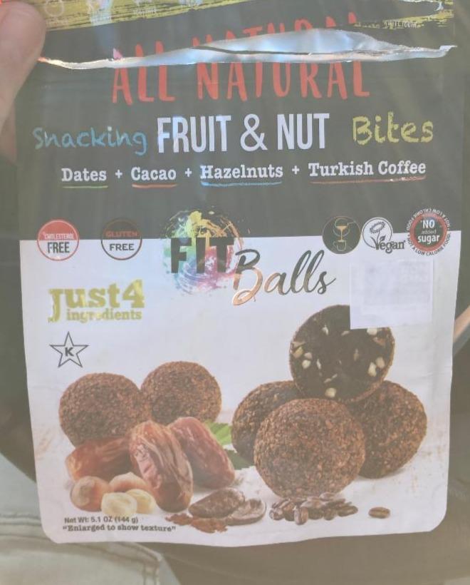 Fotografie - All Natural Snacking Fruit & Nut Bites