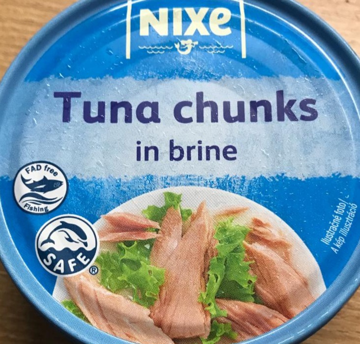 Fotografie - Tuna chunks in brine (tuniak kúsky v prírodnom náleve) Nixe