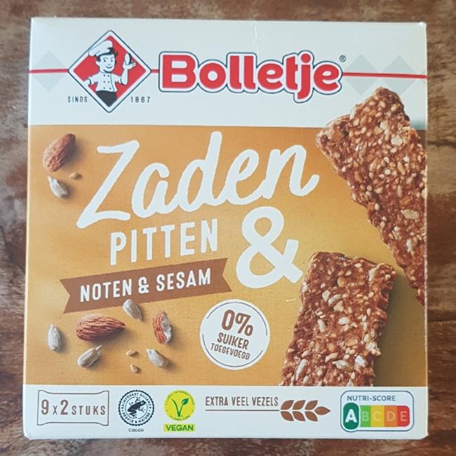 Fotografie - Zaden Pitten & Noten & Sesam Bolletje