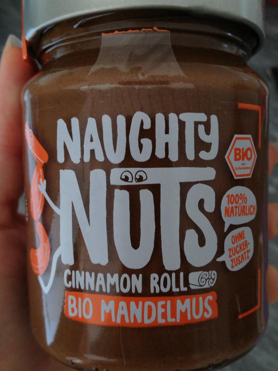 Fotografie - Naughty nuts cinnamon roll bio mandelmus