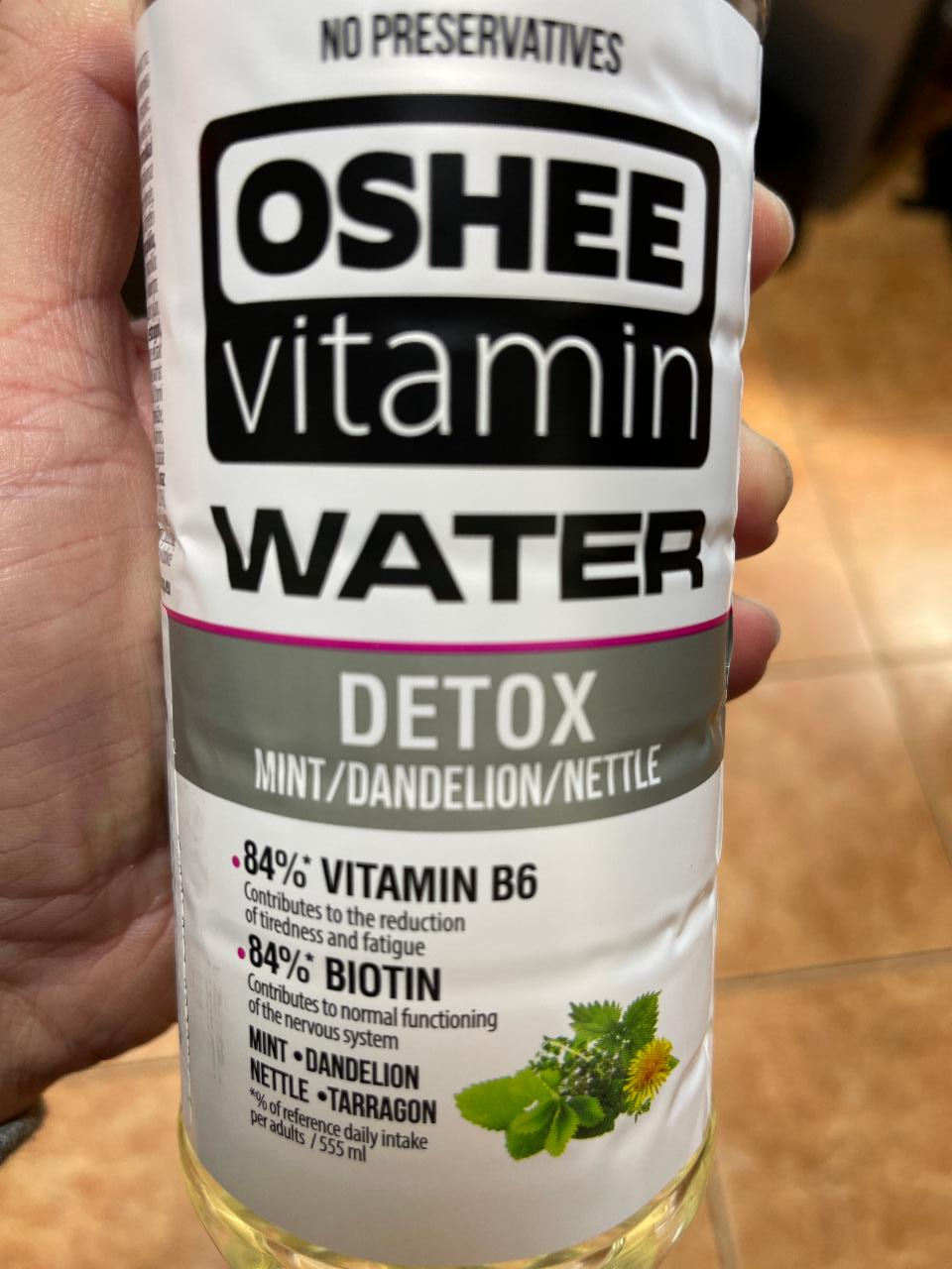 Fotografie - Oshee vitamin water detox mint