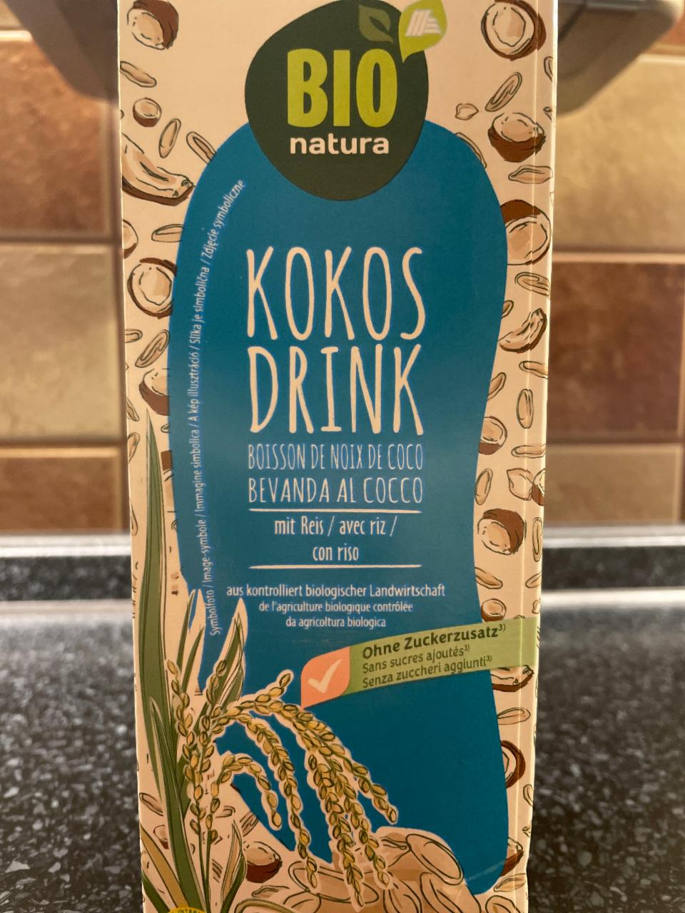 Fotografie - kokos drink mit Reis bio natura