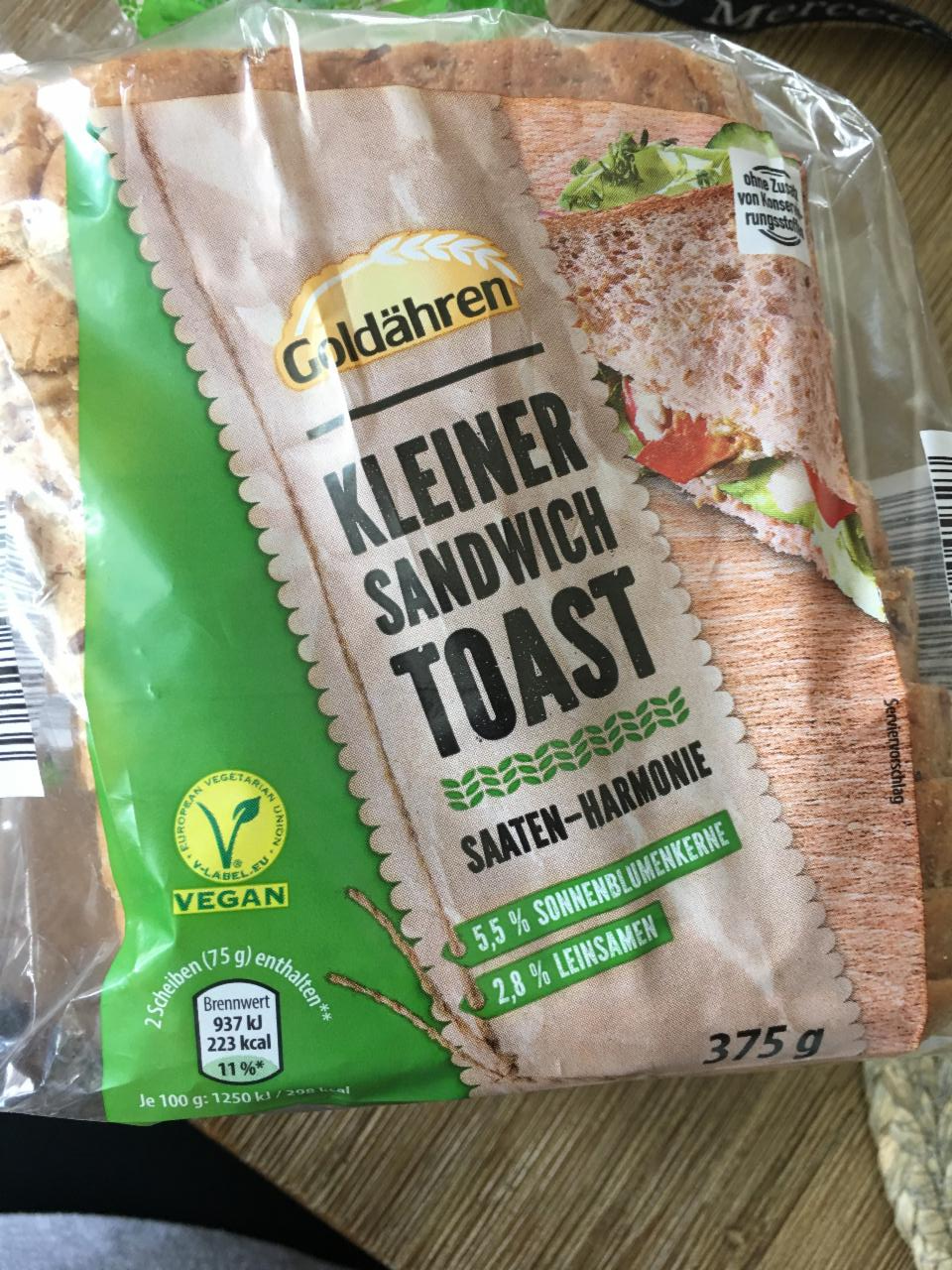 Fotografie - Kleiner Sandwich Toast Goldähren