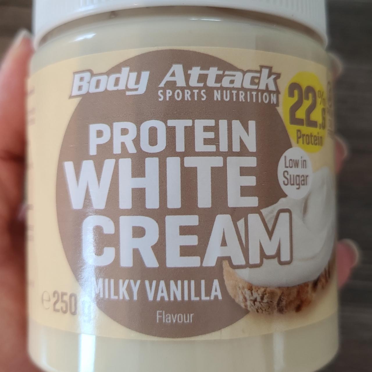 Fotografie - Protein White Cream Milky Vanilla Flavour Body Attack