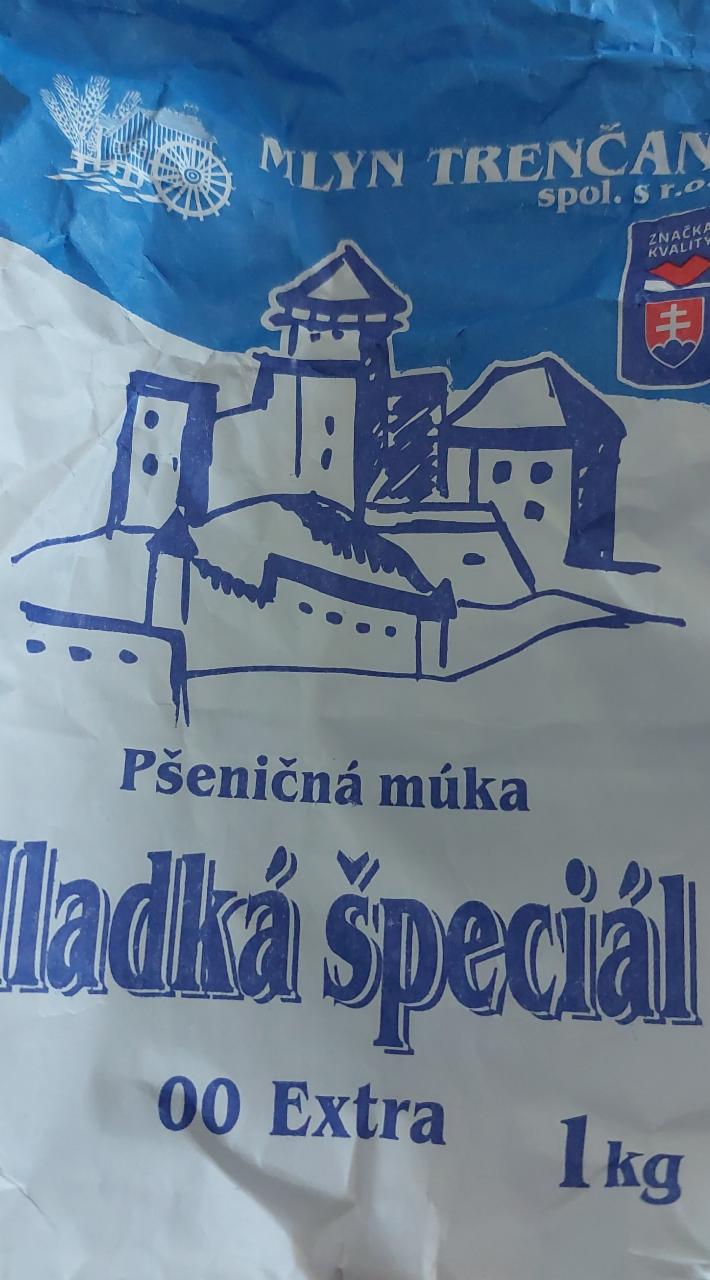 Fotografie - Pšeničná múka hladká špeciál 00 extra Mlyn Trenčan