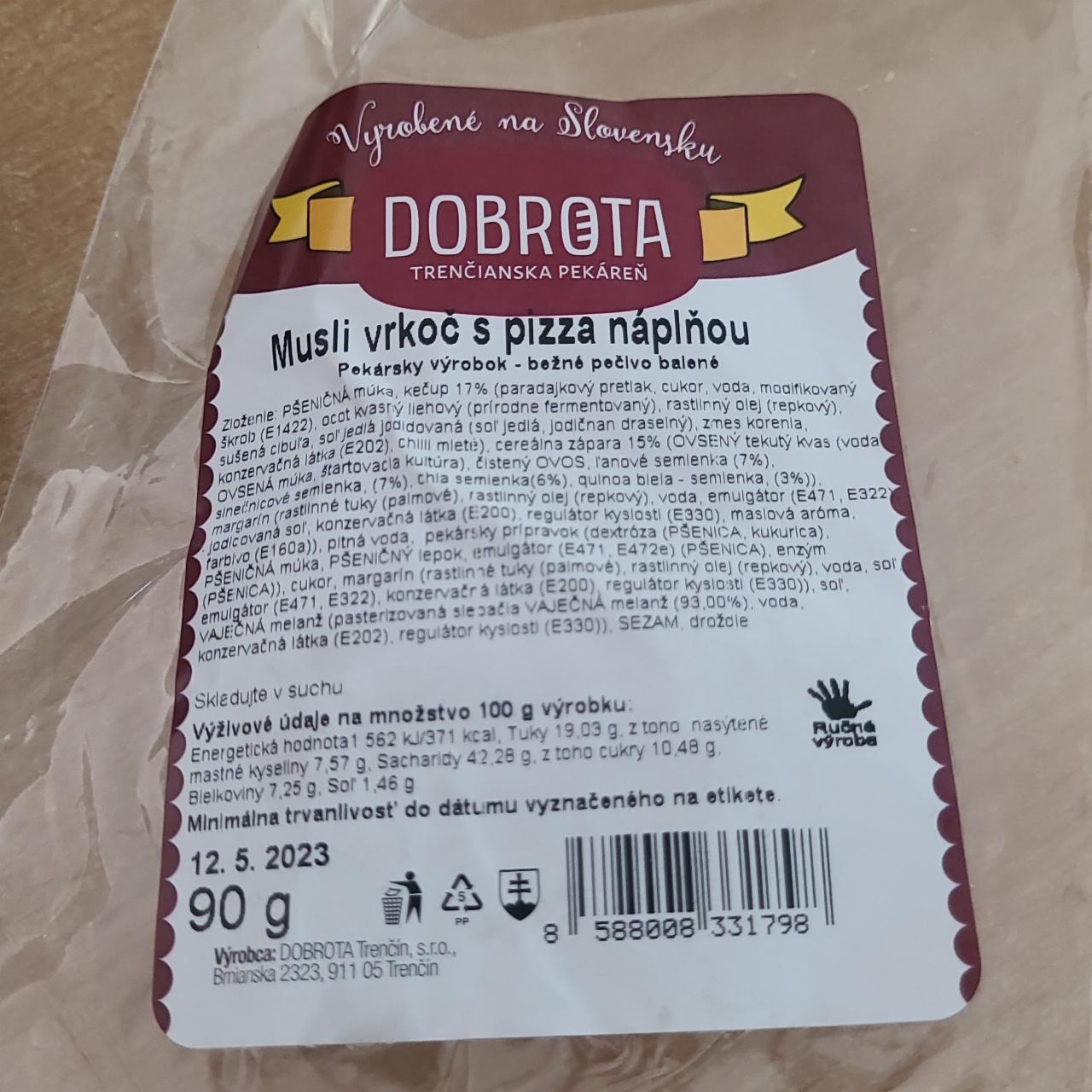 Fotografie - Musli vrkoč s pizza náplňou Dobrota