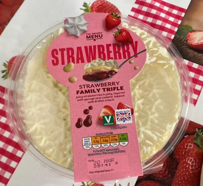 Fotografie - Strawberry Family Trifle The Dessert Menu