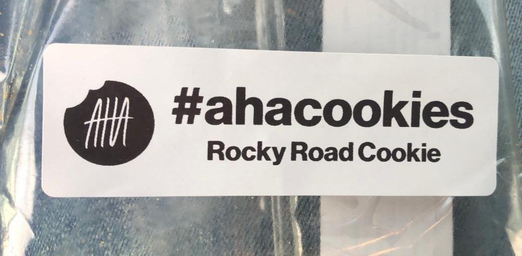 Fotografie - Rocky Road Cookie Sušienka s čokoládou, arašidmi a marshmallows