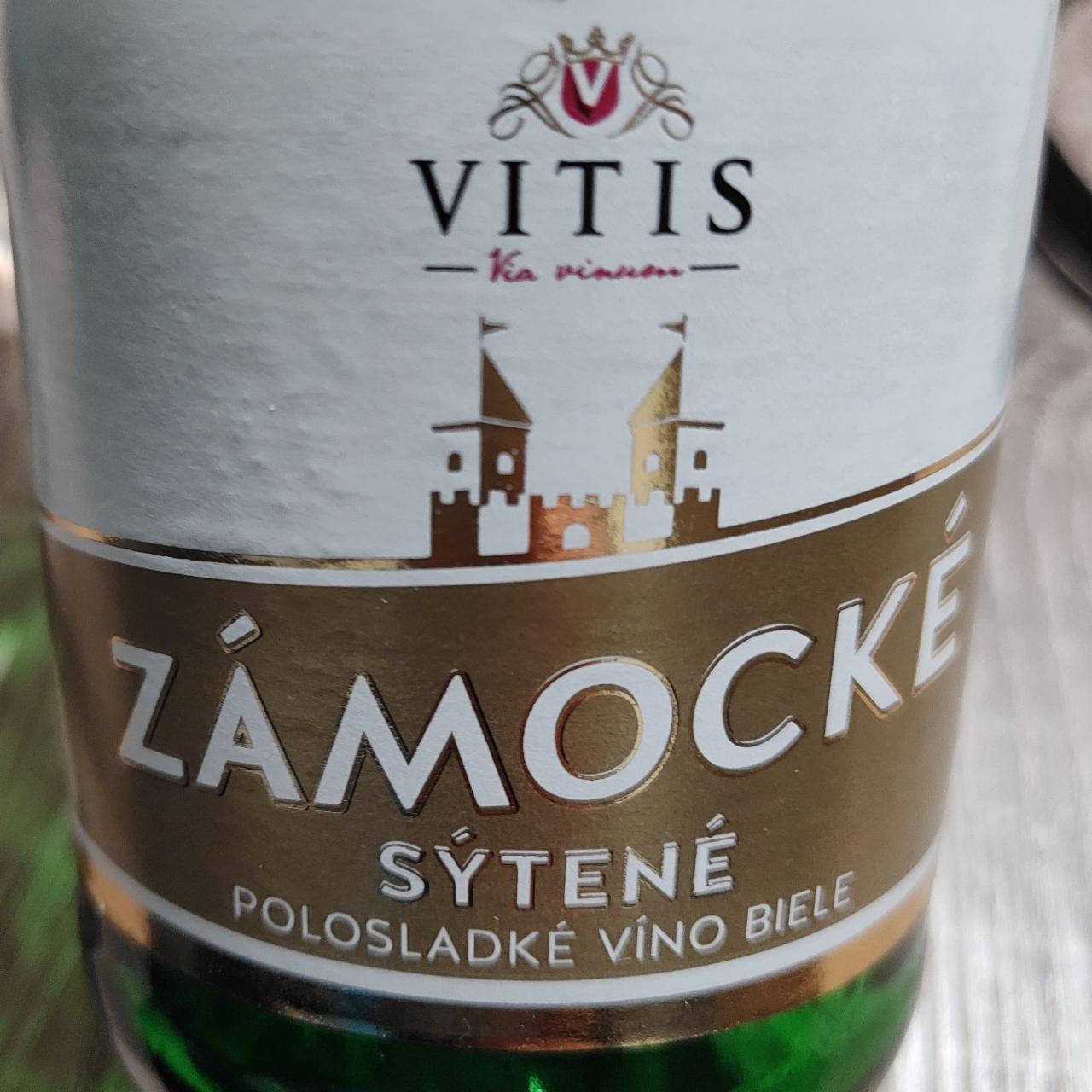 Fotografie - Zámocké sýtené polosladké víno Vitis