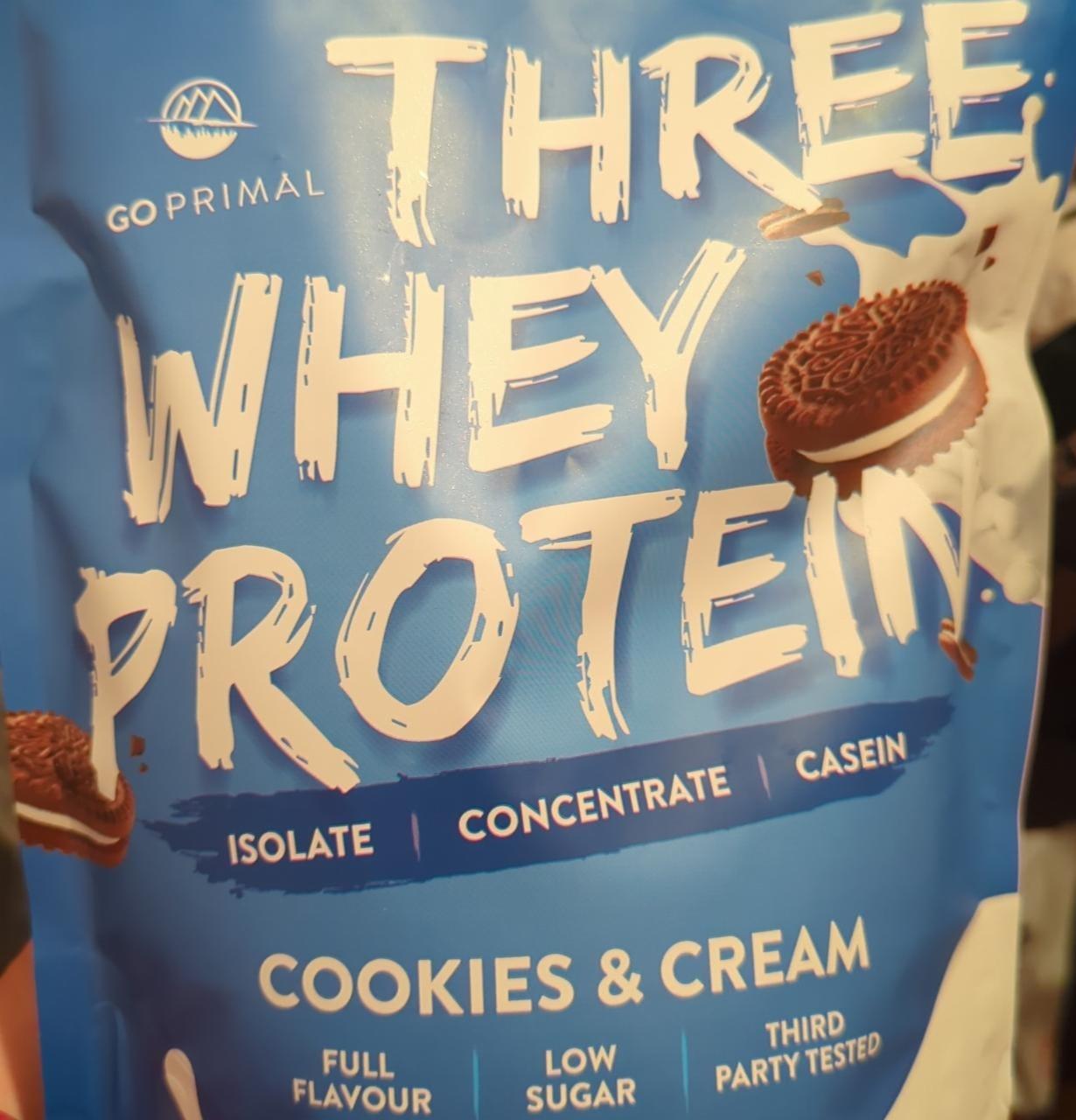 Fotografie - Three Whey Protein Cookies & Cream Go Primal