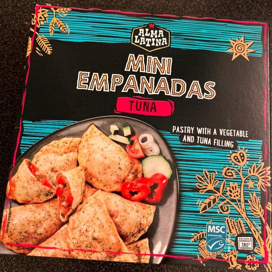 Fotografie - Mini Empanadas Tuna Alma Latina
