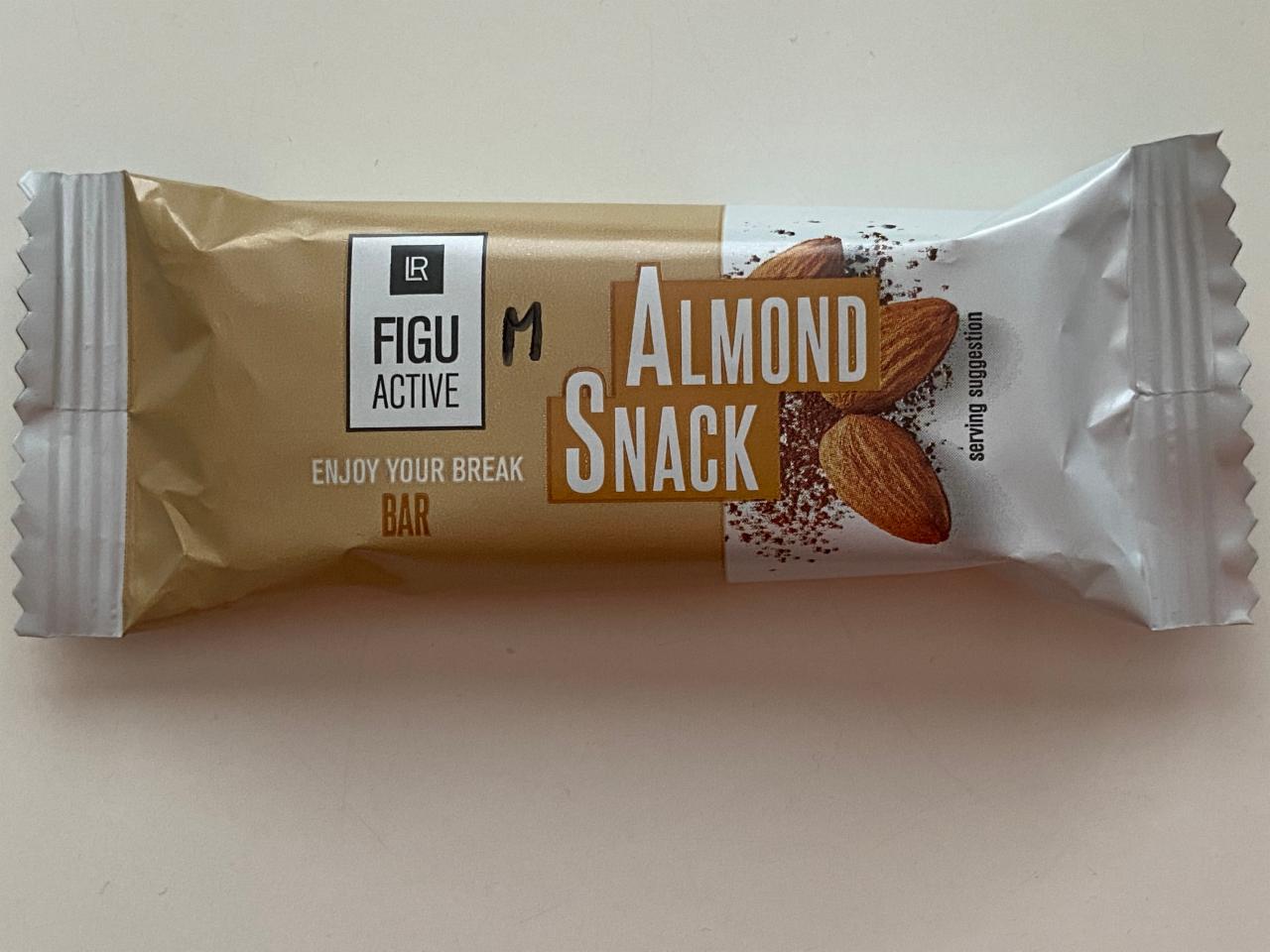 Fotografie - Almond Snack LR Figu Active