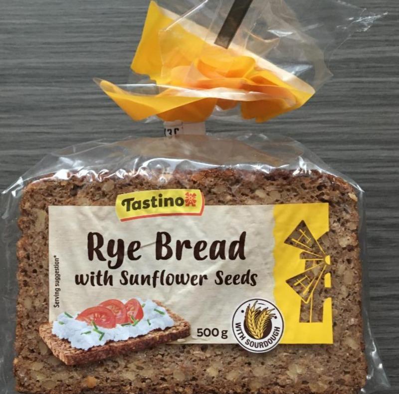 Fotografie - Rye Bread with Sunflower Seeds Tastino