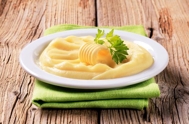 Fotografie - zemiaková kaša s mliekom a maslom