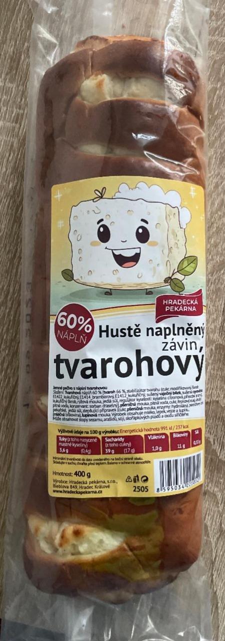 Fotografie - Závin hustě naplněný tvarohový Hradecká pekárna