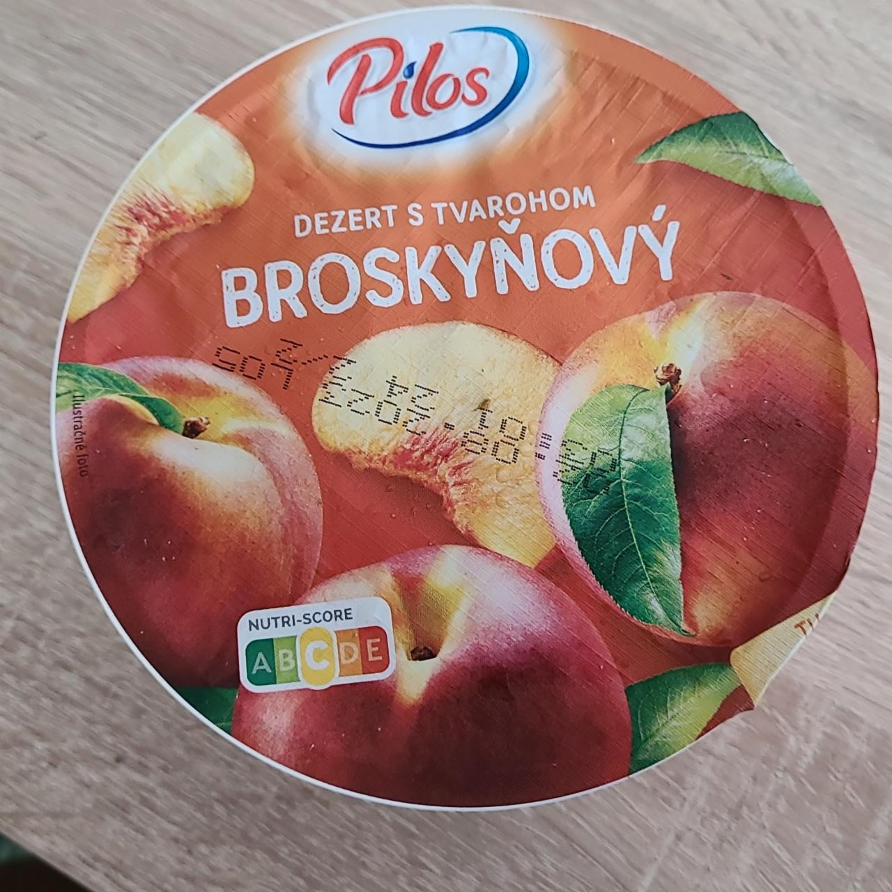 Fotografie - Dezert s tvarohom broskyňový Pilos