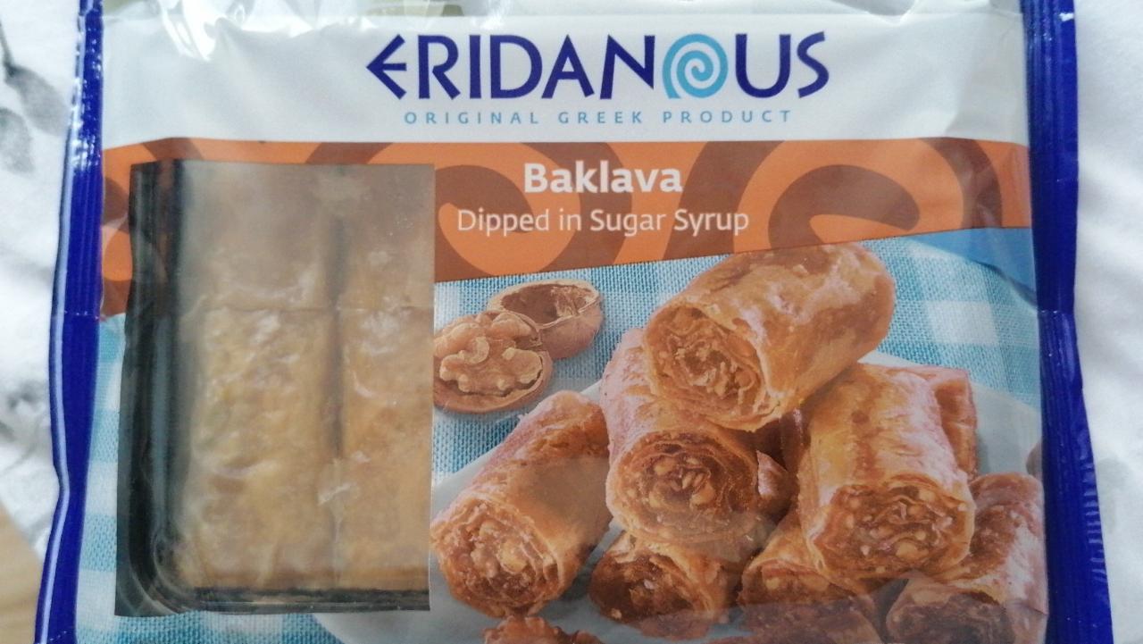 Fotografie - Baklava Dipped in Sugar Syrup