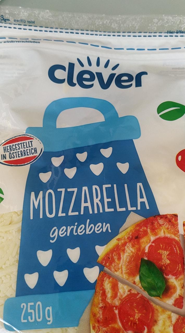 Fotografie - Clever Mozzarella gerieben