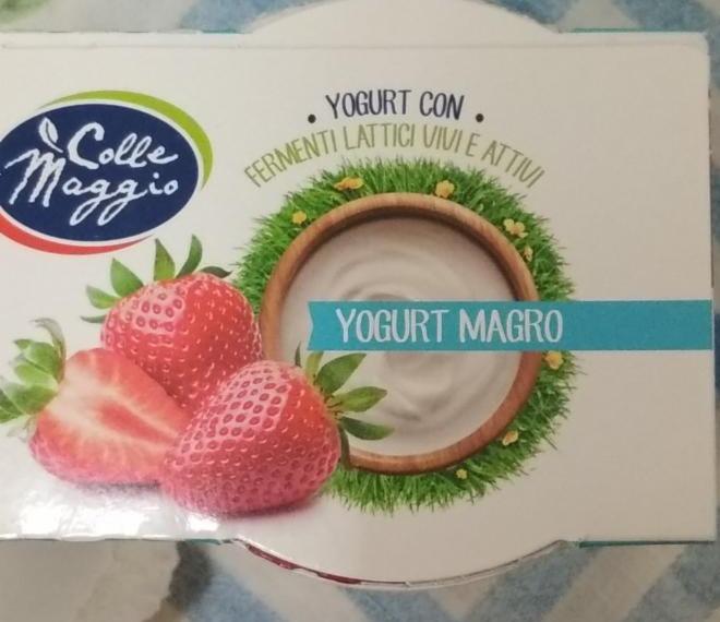 Fotografie - Yogurt magro fragola si Colle Maggio