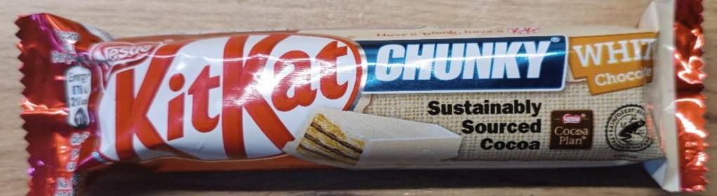 Fotografie - KitKat Chunky white chocolate Nestlé