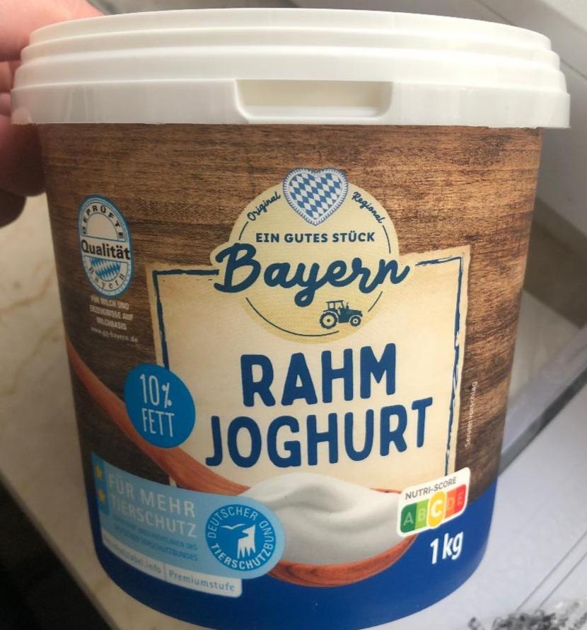 Fotografie - Rahm Joghurt 10% Fett Bayern