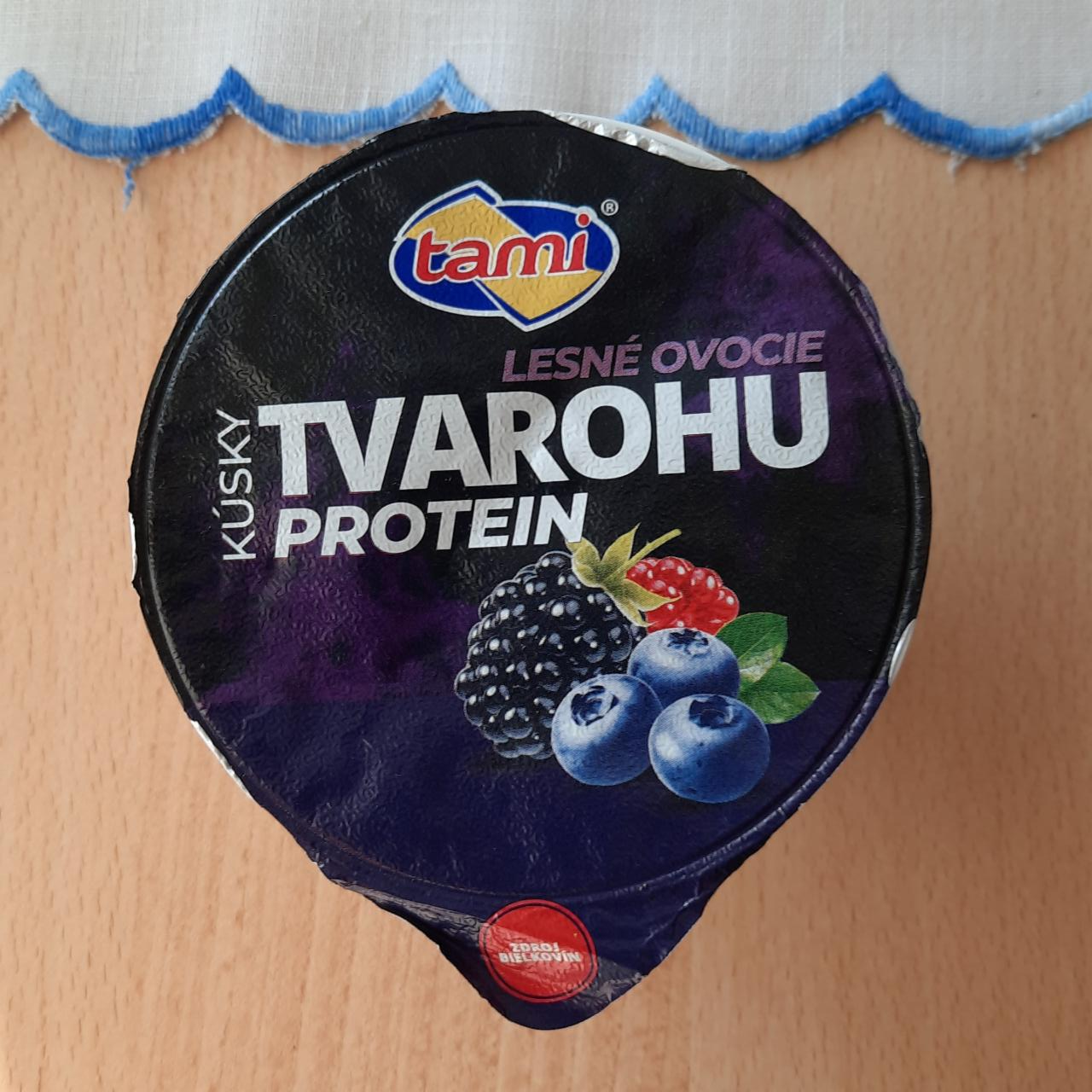 Fotografie - Kúsky Tvarohu protein Lesné ovocie Tami