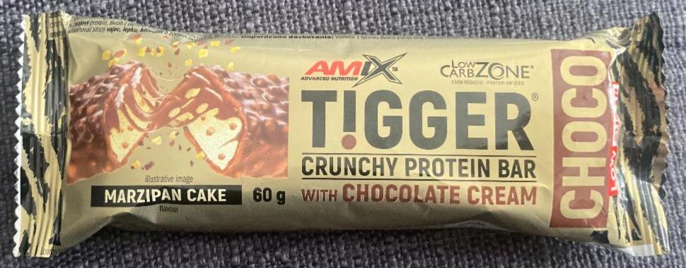 Fotografie - Tigger Crunchy Protein Bar with Chocolate cream Marzipan cake Amix