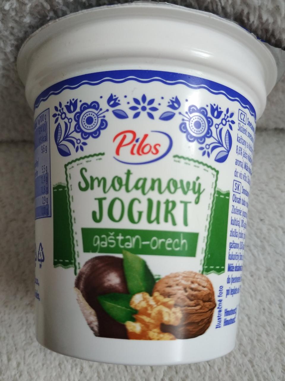 Fotografie - smotanový jogurt gaštan-orech Pilos