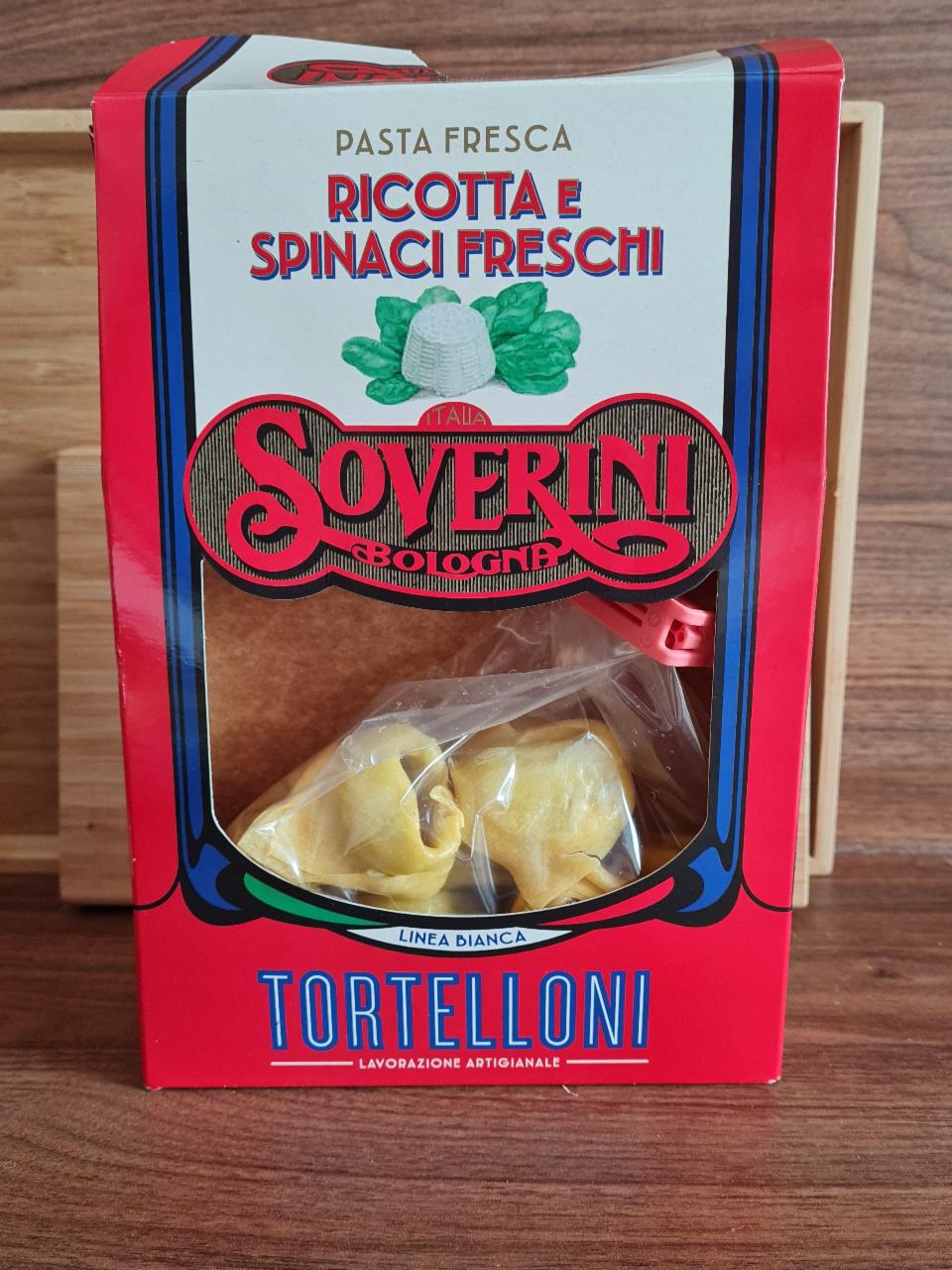 Fotografie - Tortelloni pasta fresca ricotta e spinaci freschi