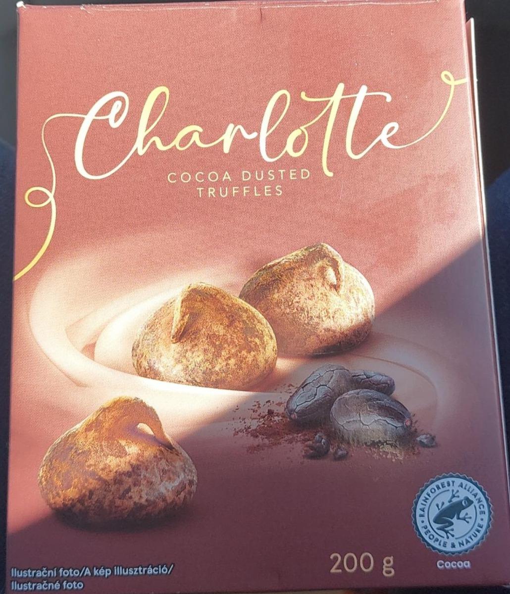 Fotografie - Cocoa Dusted Truffles Charlotte