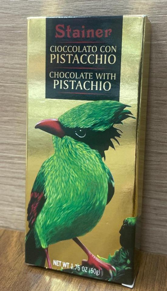 Fotografie - Chocolate with Pistachio Stainer