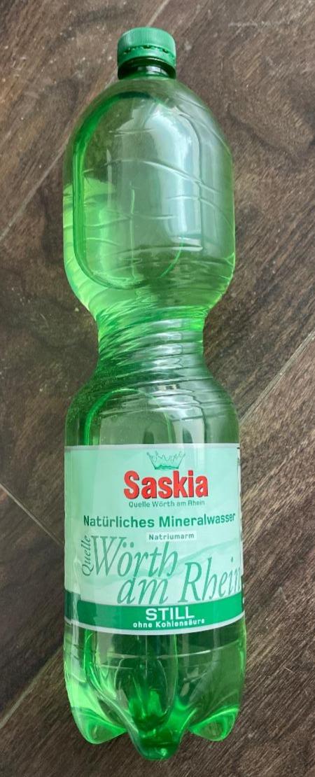 Fotografie - Naturliches Mineralwasser Still Saskia