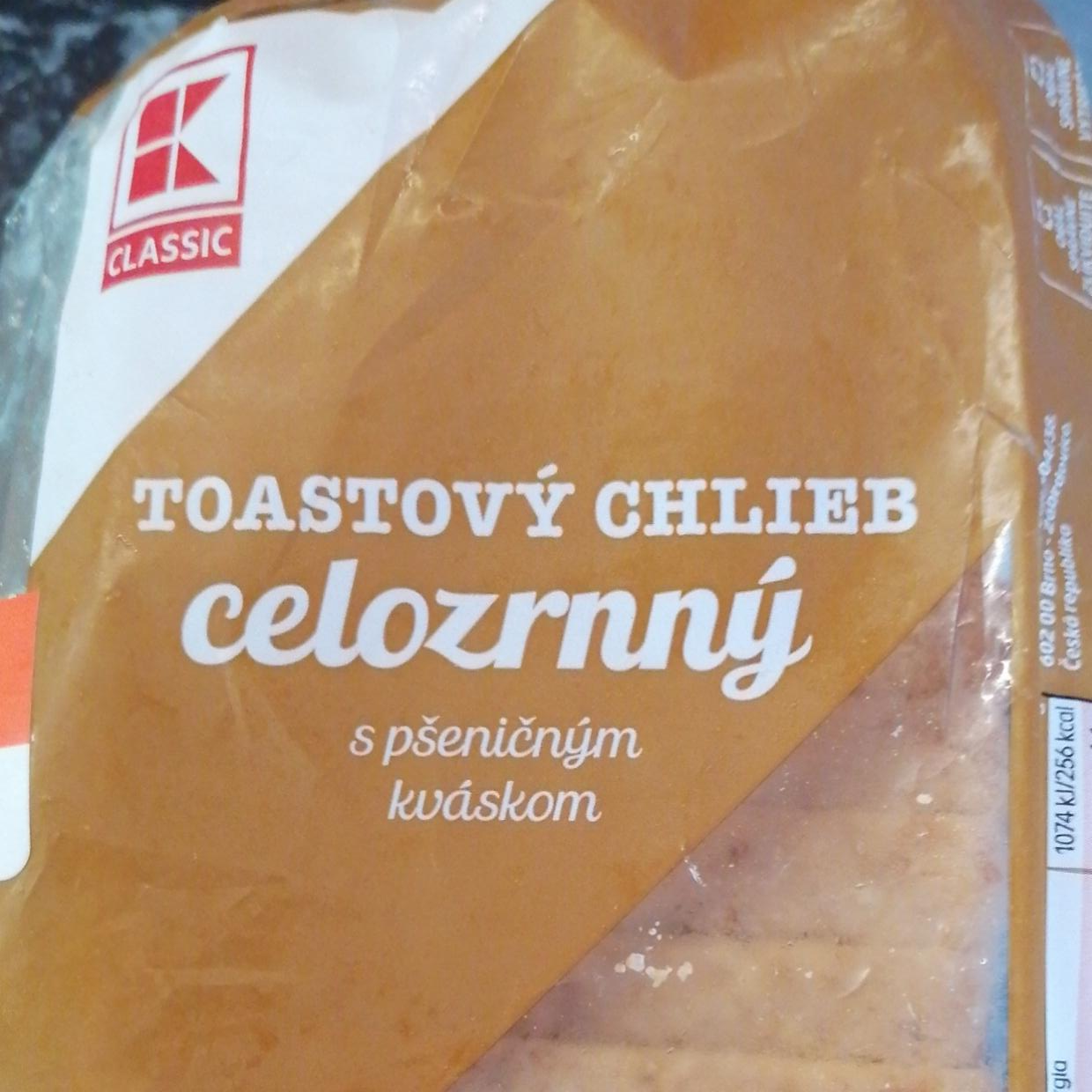 Fotografie - Toastový chléb celozrnný s pšeničným kváskem K-Classic