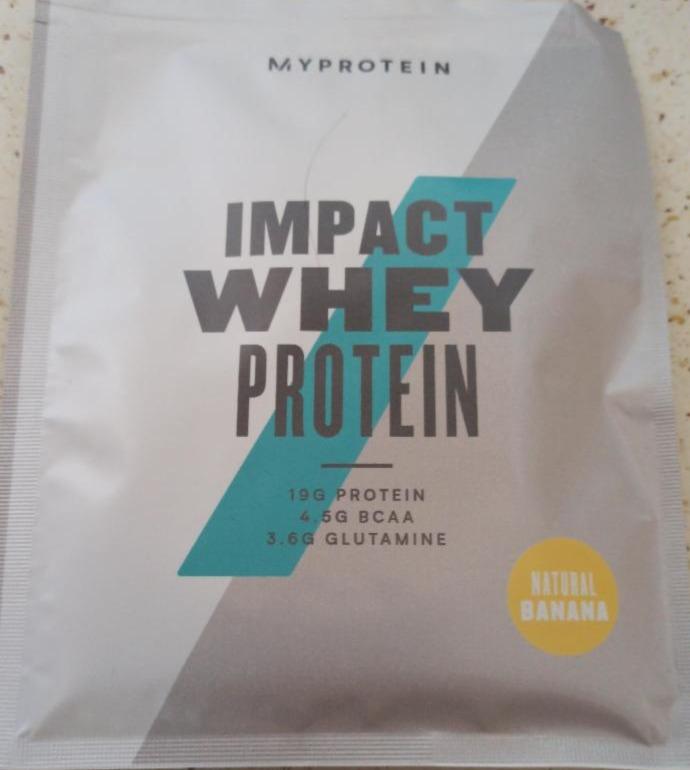 Fotografie - Impact Whey Protein with BCAA and glutamine Natural Banana Myprotein