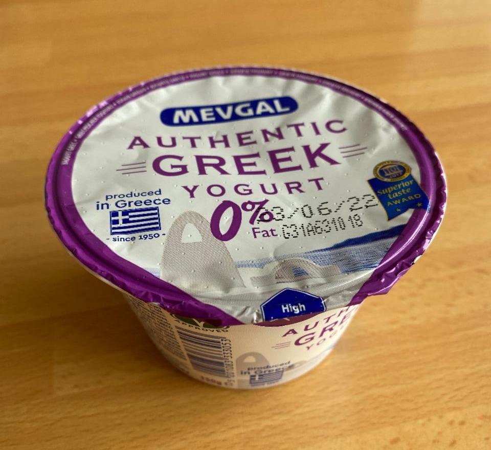 Fotografie - Authentic Greek yogurt 0% fat Mevgal