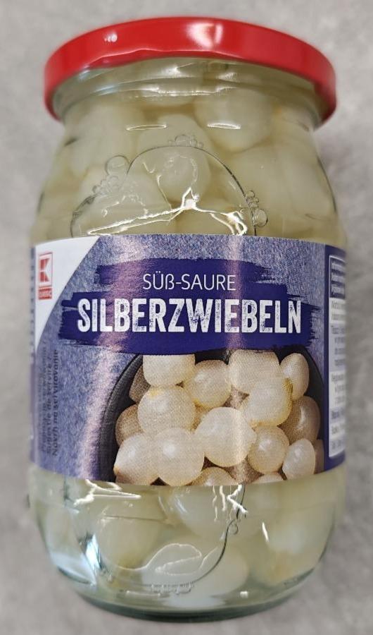 Fotografie - K Classic Silberzwiebeln sladkokyselý nálev